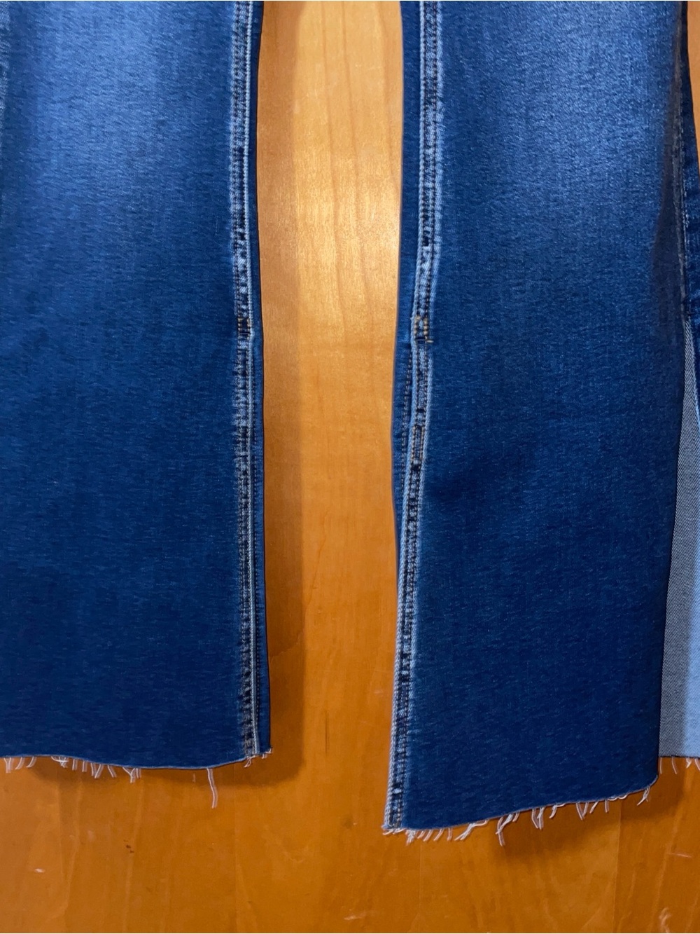 Zenana Outfitters Dark Blue Flared Wide Leg Jeans Sz.27 - Picture 2 of 6
